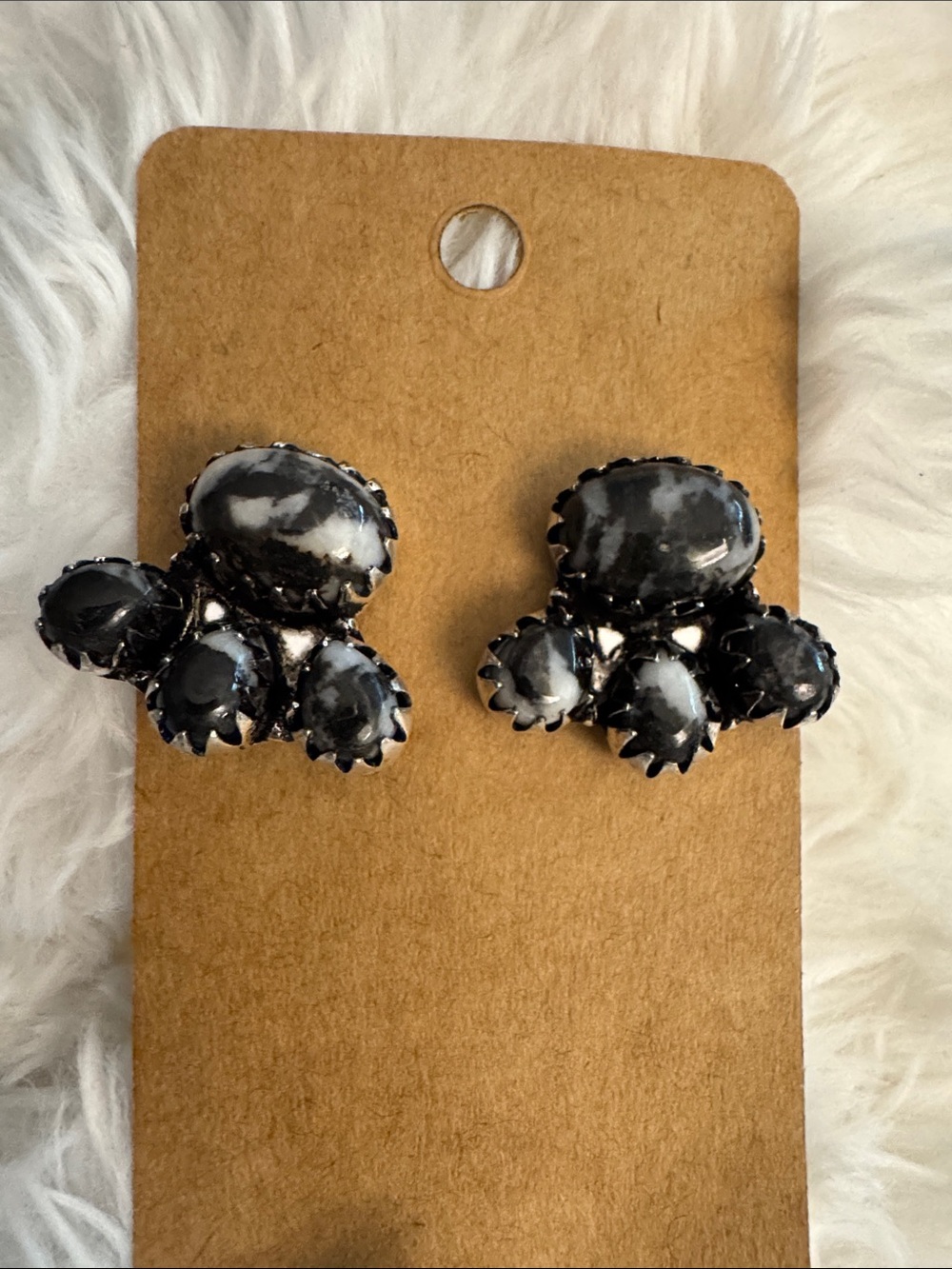 White buffalo Cluster Stud Earrings 925 silver